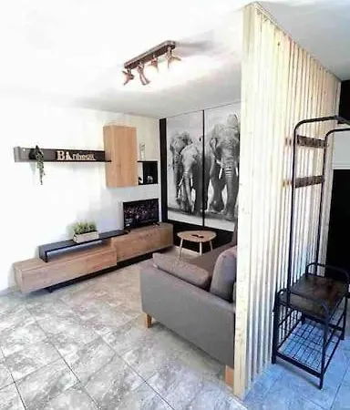 Apartment *petit Cocon Au Coeur Du Village* *