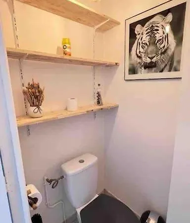 *petit Cocon Au Coeur Du Village*
